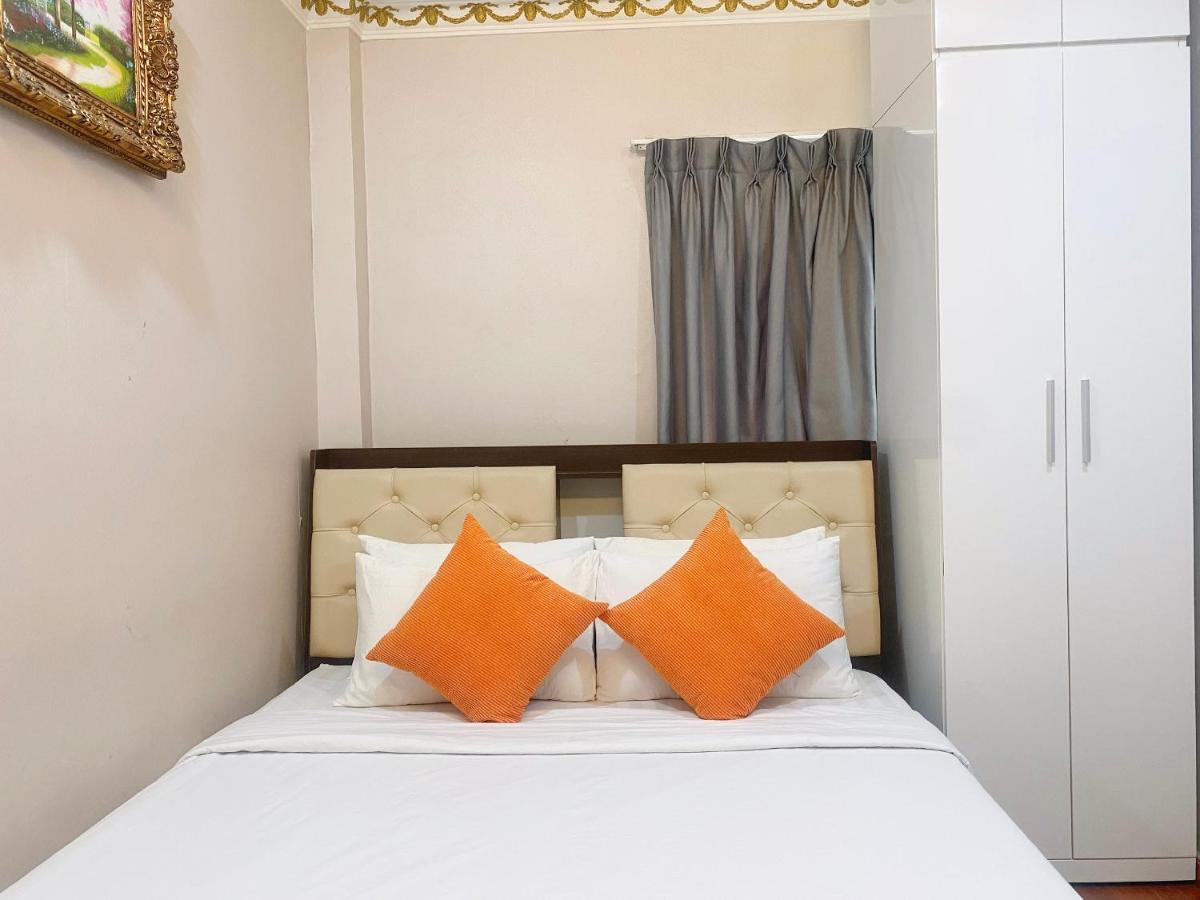 Crowne Bui Vien Hotel Ho Chi Minh City Exterior photo